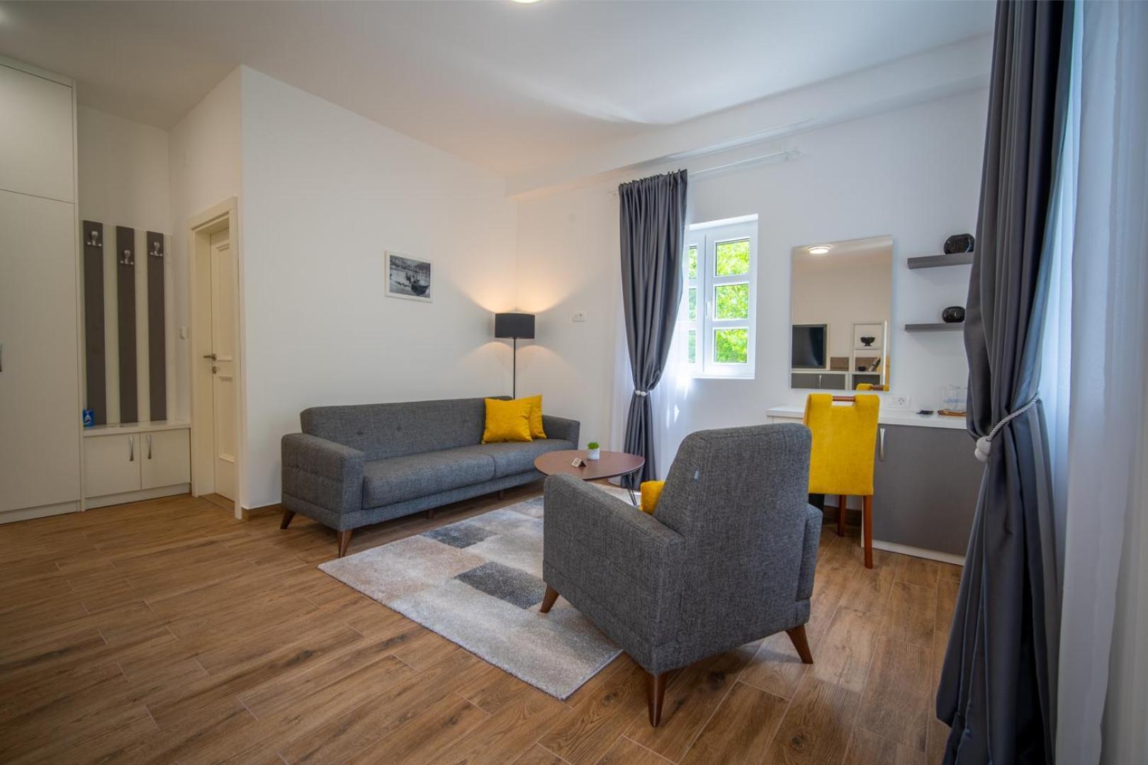 Skala Luxury Rooms เซทินเจ ภายนอก รูปภาพ